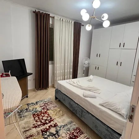 Grint Golem Apartment